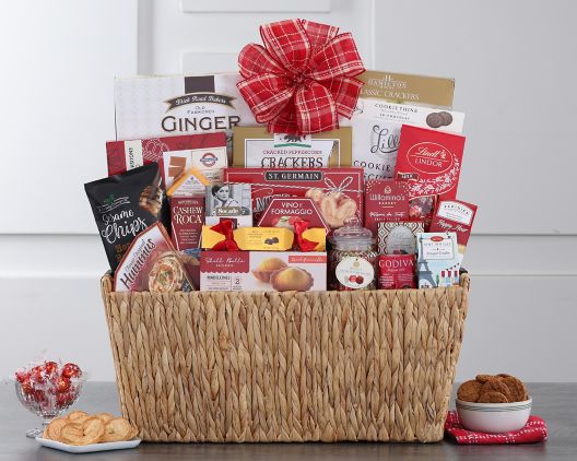 Deluxe Gourmet Gift Basket: Sweet & Savory Treats