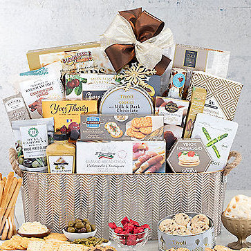 Warmest Holiday Greetings: Gourmet Gift Basket