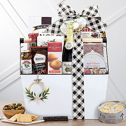 Grand Affair: Sparkling Cider & Gourmet Gift Basket