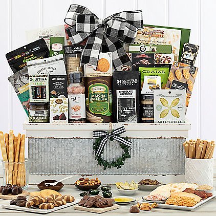 Farmhouse Chic: Gourmet Gift Basket