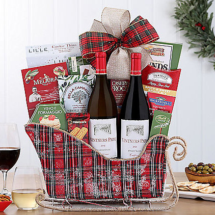 Vintners Path Duet: Holiday Sleigh Gift Basket