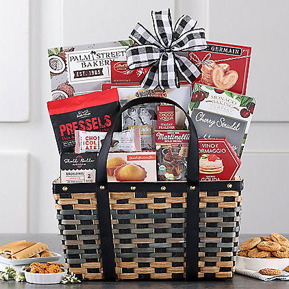 The Newporter: Gourmet Gift Basket