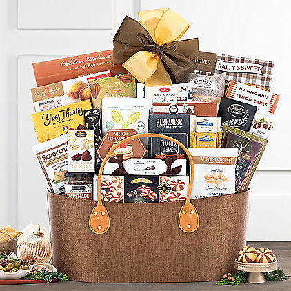 Elegant Expressions: Gourmet Gift Basket