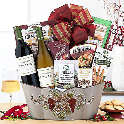 Little Lakes Duet: Gourmet Wine Basket