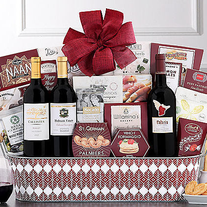 Red Wine Lovers: Holiday Wine Gift Basket