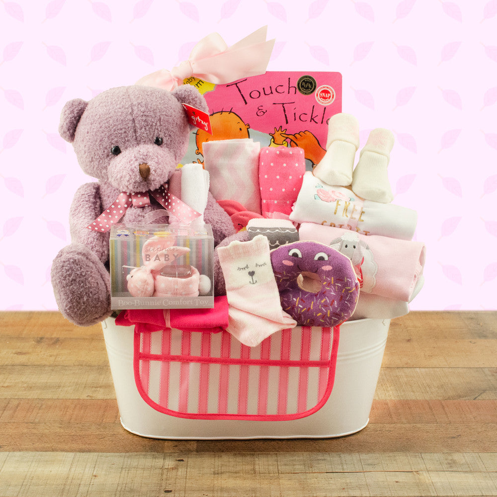 It's a Girl: Baby Girl Gift Basket