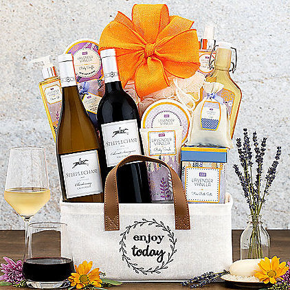 Steeplechase Vineyards Spa Duet: Lavender Vanilla Spa & Wine Gift Basket