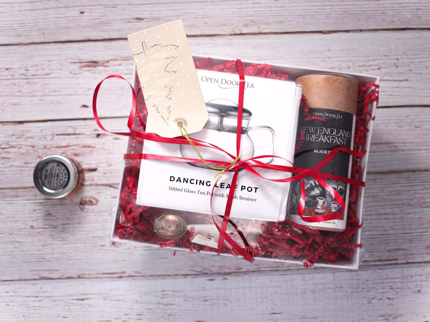 Tea Tango Basket | Holiday Gift Set - Includes One Organic Tea Tube, Perfect Spoon, & Beautiful Glass Teaware in White Gift Basket